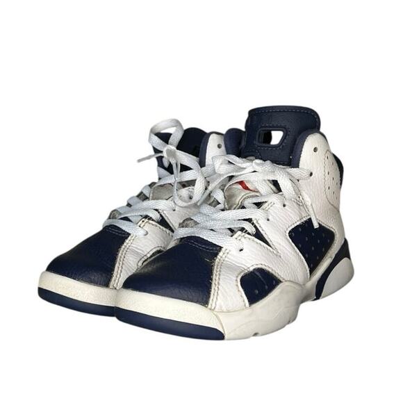 Nike Air Jordan Little Kid's 6 Retro White/Varsity Red DV3605-164 Size 11C - Picture 2 of 6